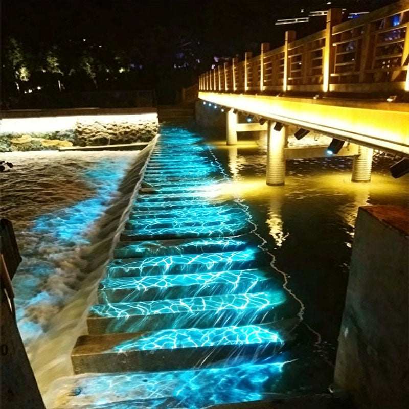 Pool &amp; Landscape Operator Enhances Night Waterscape with Gobohub Water Projector